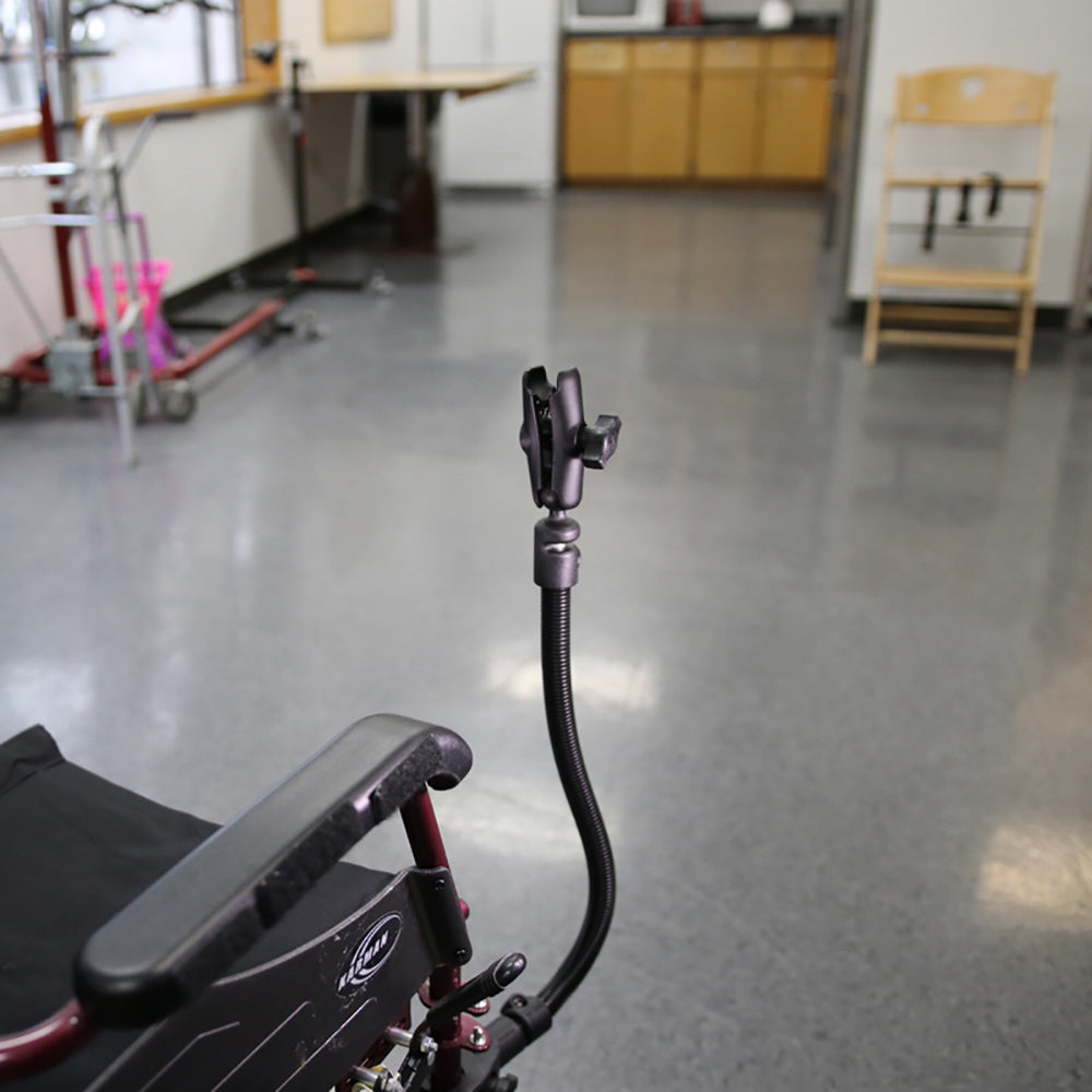 RAM Mount ToughClaw wRAM FlexRod 26 Extension Arm fWheelchairs RAP40018B201